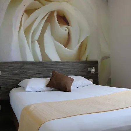 The Originals City, Dau Ly, Lyon Est 3* Bron