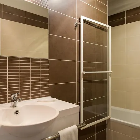 The Originals City, Dau Ly, Lyon Est Hotel 3*